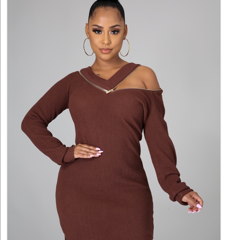 CAUGHT THEIR EYES DRESS